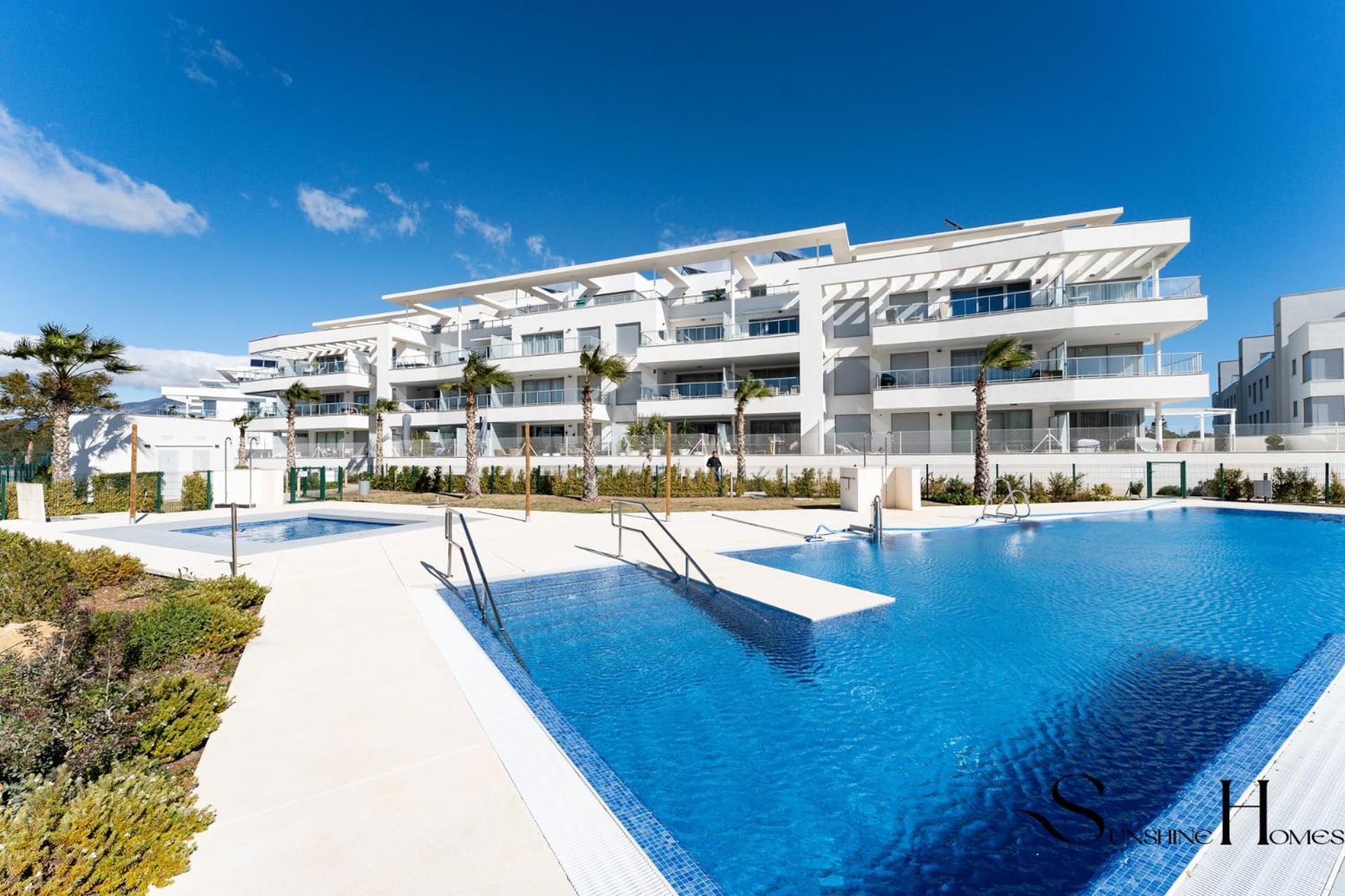 Luxury 2 Bedroom Apartment, Pools, Sauna, Gym & More MIJAS COSTA Exterior foto